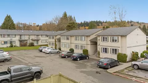 1617 Maple Ln #E7, Kent, WA 98030