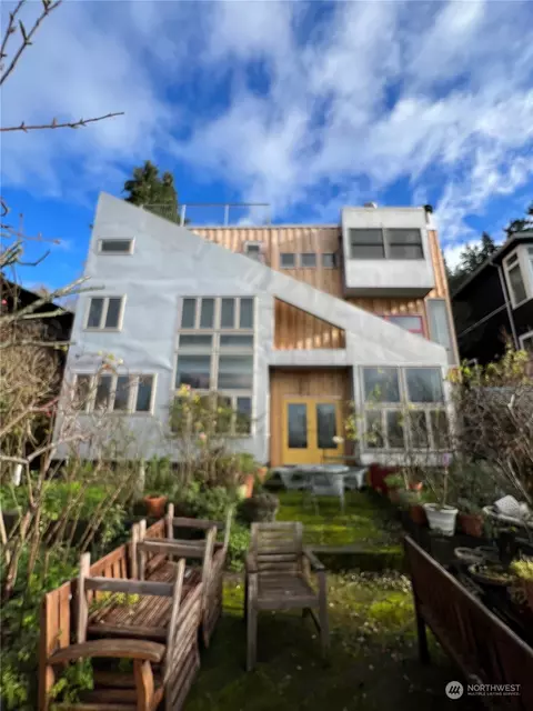 7159 Beach Dr SW, Seattle, WA 98136