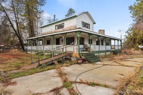 5178 S A S Wallbridge Rd, Deer Park, WA 99006