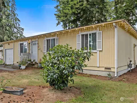 30161 3rd Pl SW, Federal Way, WA 98023