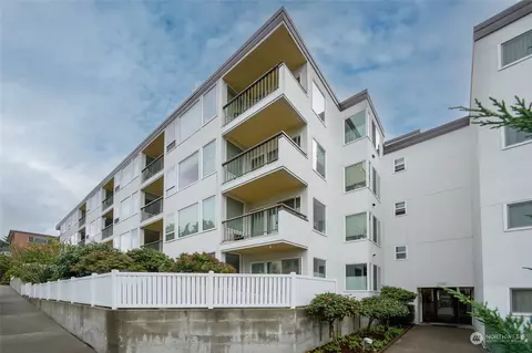 1111 S Atlantic St #203, Seattle, WA 98134