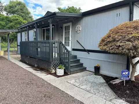 2009 Lewis River Rd #11, Woodland, WA 98674