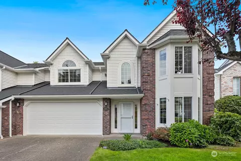 9242 S 240th Pl, Kent, WA 98030