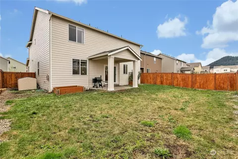Exterior - 672 Marcie Ln N, Enumclaw, WA 98022 photo 4 of 4