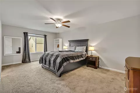 Bedroom - 672 Marcie Ln N, Enumclaw, WA 98022 photo 2 of 2