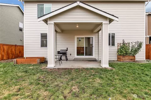 Exterior - 672 Marcie Ln N, Enumclaw, WA 98022 photo 3 of 4