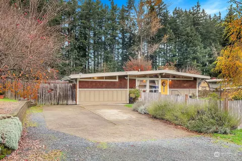 6123 Dale Way, Lynnwood, WA 98036