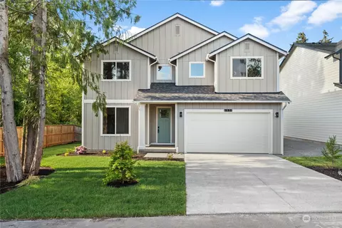 6531 156th St E, Puyallup, WA 98375