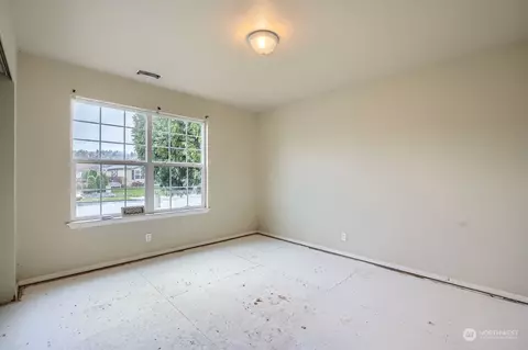 1214 Boatman Ave NW, Orting, WA 98360 photo 8