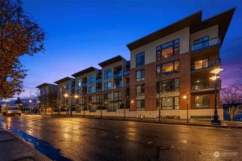 400 Washington Ave #417, Bremerton, WA 98337