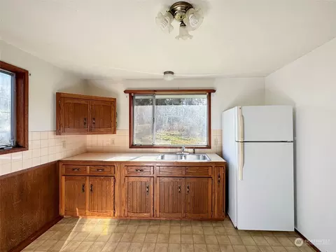 1022 River Rd, Sequim, WA 98382 photo 9
