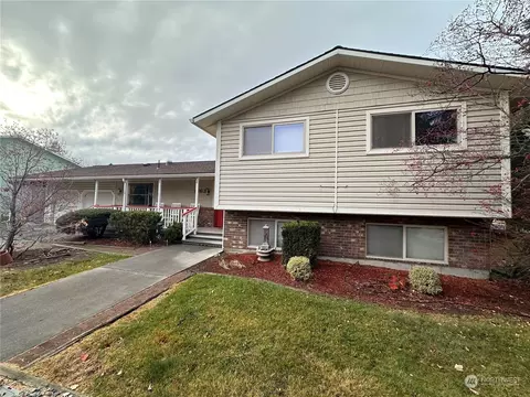 1863 Alder Ave, Richland, WA 99354