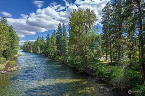 178 Wolf Creek Rd, Winthrop, WA 98862