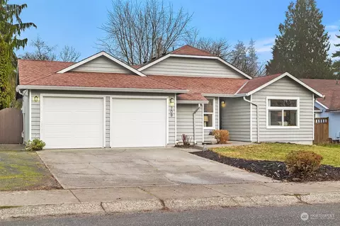 Exterior - 709 90th St SW, Everett, WA 98204 photo 6 of 6