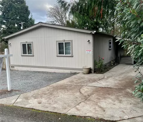 4811 33rd Avenue Ct E #4, Tacoma, WA 98443