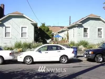 421 10th Ave E, Seattle, WA 98102 photo 1