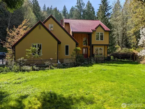 18323 127th Ave NE, Arlington, WA 98223