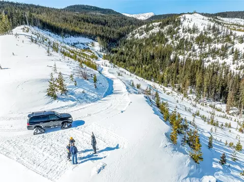 13 Mountain Club Fs Rd 6930, Leavenworth, WA 98826