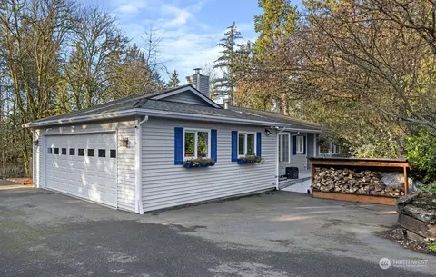 7323 151st Ave NE, Redmond, WA 98052