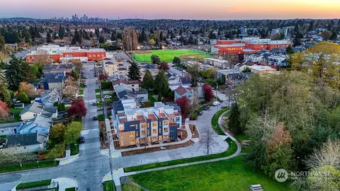 9257 Densmore Ave N, Seattle, WA 98103