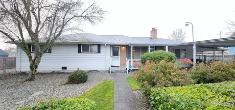 119 117th St S, Tacoma, WA 98444