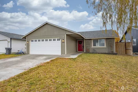 570 L St SE, Ephrata, WA 98823
