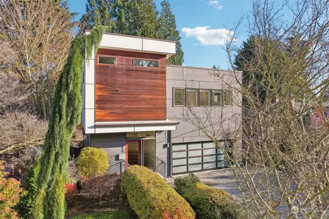 7544 23rd Ave NE, Seattle, WA 98115