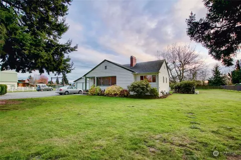 17054 Avon St, Mount Vernon, WA 98273