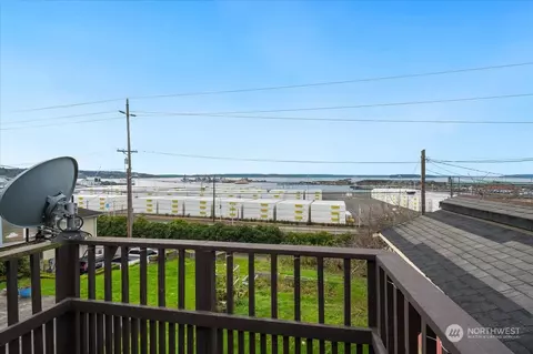View/Area - 2306 Grand Ave, Everett, WA 98201 photo 1 of 1