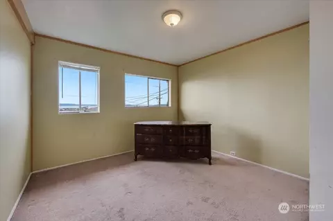 Bedroom - 2306 Grand Ave, Everett, WA 98201 photo 3 of 5