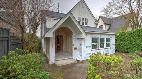 3543 46th Ave NE, Seattle, WA 98105