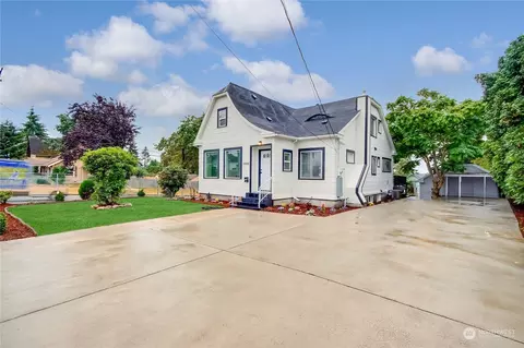 5446 S J St, Tacoma, WA 98408