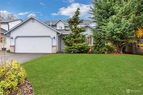 3319 Jeri Dr NE, Lacey, WA 98516