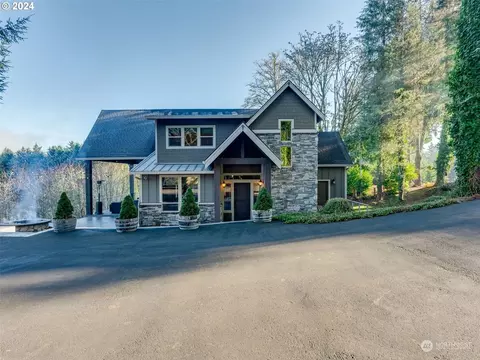 208 Lakeview Dr, Mossyrock, WA 98564