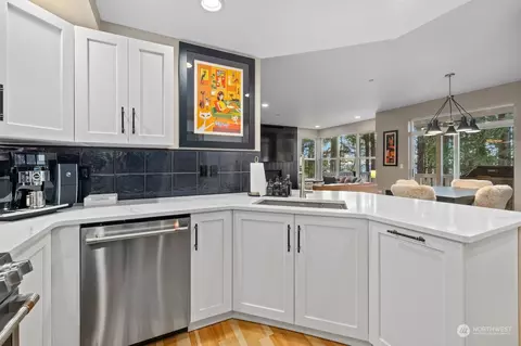 706 228th St SW #M101, Bothell, WA 98012 photo 11