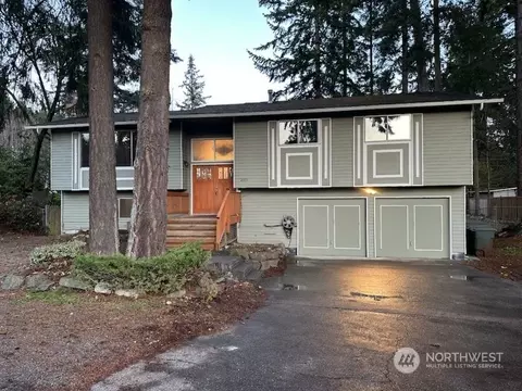 23711 104th Ave W, Edmonds, WA 98020