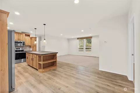 221 E Highlander Dr, Belfair, WA 98528 photo 12