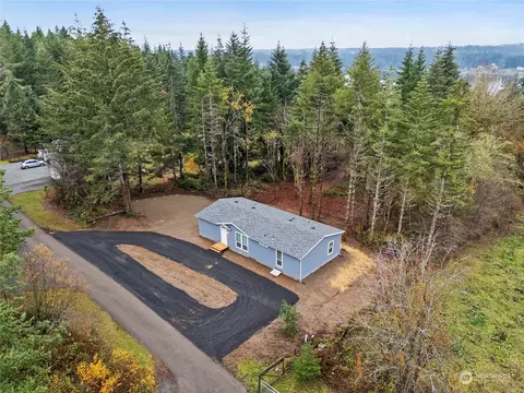 221 E Highlander Dr, Belfair, WA 98528 photo 2