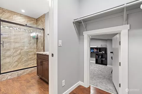 Entry Way - 191 E Soderberg Rd, Allyn, WA 98524 photo 3 of 3