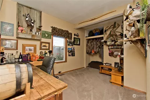 27517 SE 467th Pl, Enumclaw, WA 98022 photo 20