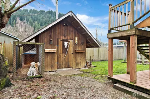 27517 SE 467th Pl, Enumclaw, WA 98022 photo 12