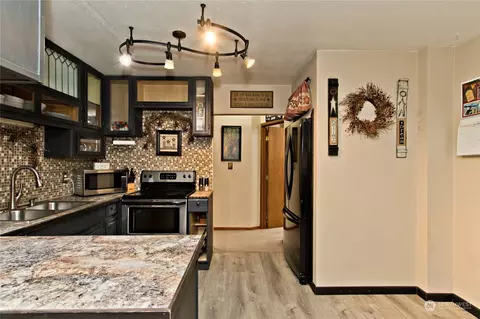27517 SE 467th Pl, Enumclaw, WA 98022 photo 7