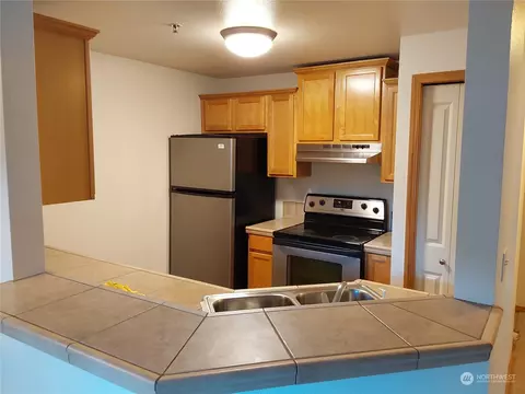 11527 Hwy 99 #E101, Everett, WA 98204 photo 4