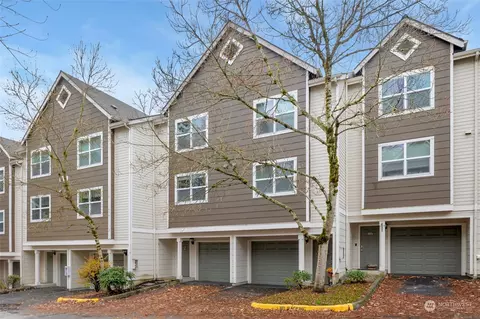 3116 164th St SW #1705, Lynnwood, WA 98087