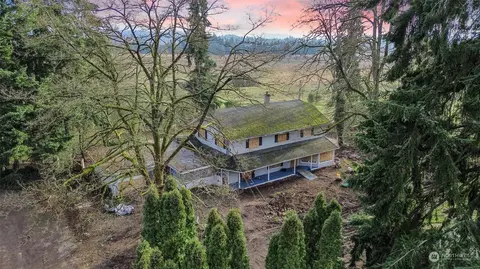 9032 Avondale Rd NE, Redmond, WA 98052