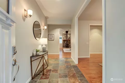 Entry Way - 11707 227th Ave SE, Monroe, WA 98272 photo 1 of 2