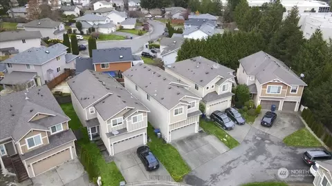 View/Area - 13601 9th Pl W, Everett, WA 98204 photo 2 of 5