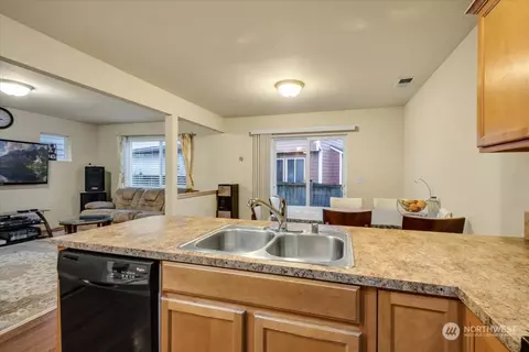 Kitchen - 13601 9th Pl W, Everett, WA 98204 photo 3 of 3