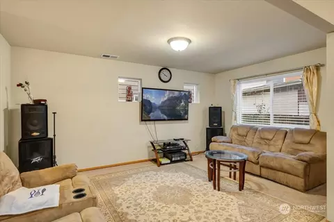 Living - 13601 9th Pl W, Everett, WA 98204 photo 1 of 1