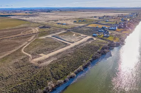 7 Road 63 NE, Moses Lake, WA 98837